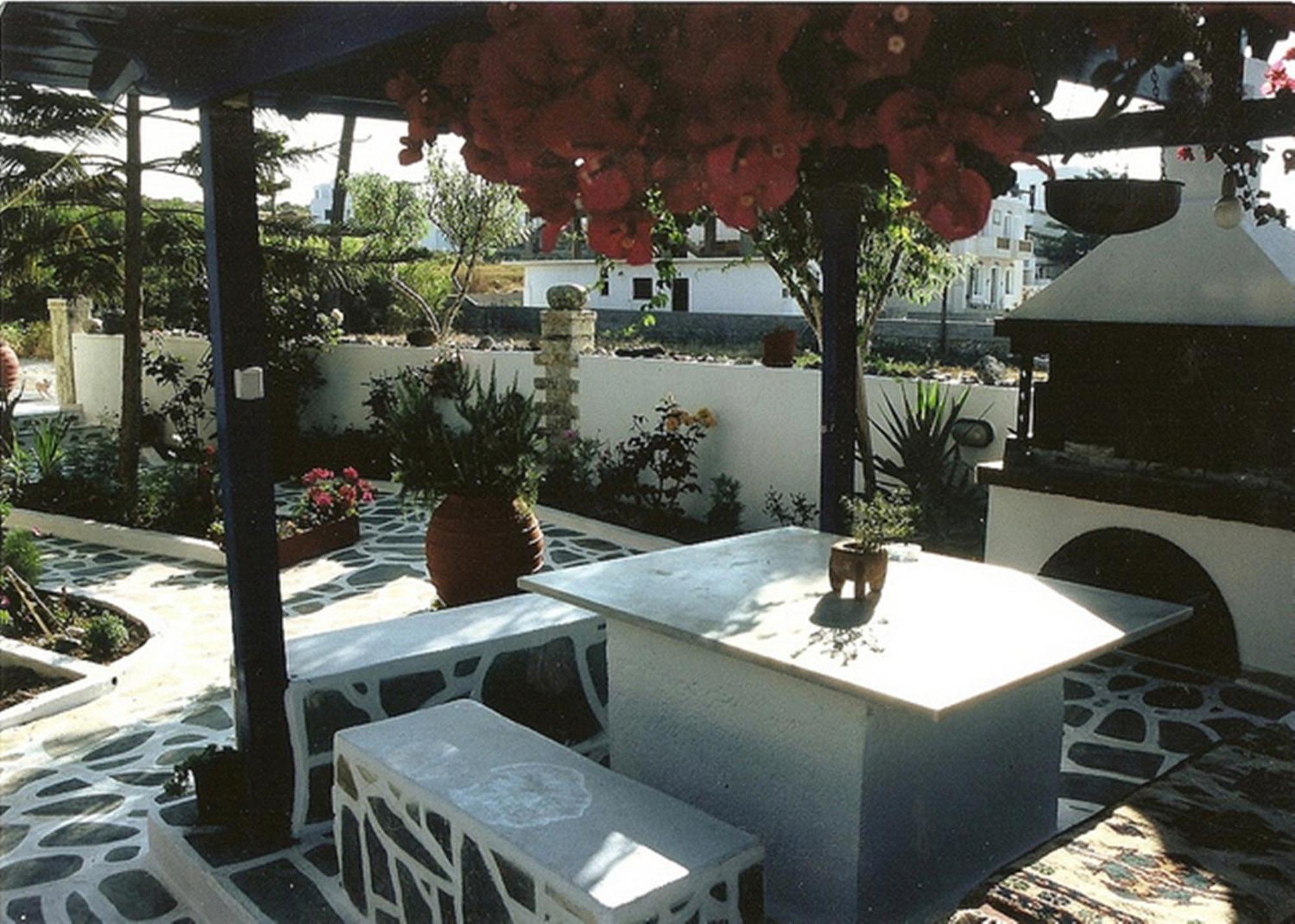 Tina'S Apartments Adamantas  Dış mekan fotoğraf